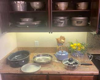 Vintage aluminum cookware