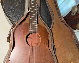Favilla Baritone Ukulele Wow!! with case that has sticker CUNARD White Star Queen Mary soooo cool!