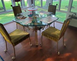 Very sturdy table and chairs