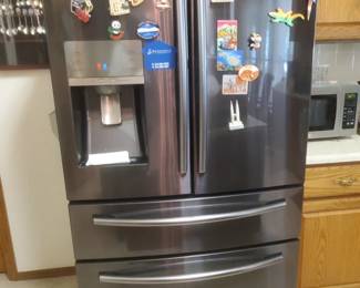  Beautiful French door/center drawer/freezer by Samsung
