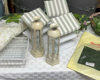 Lot 179: Spring Displays And Baskets