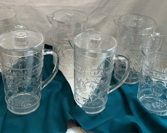 Lot 195: 6 Plastic Water Pitchers with lids