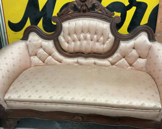 Lot 4: Victorian Settee