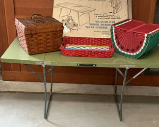 Lot 83: Vintage Folding Table And Picinic Baskets