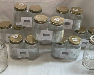 Lot 193: Glass jars with metal lids, most NEW