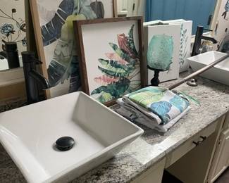 Tropical Bathroom Set