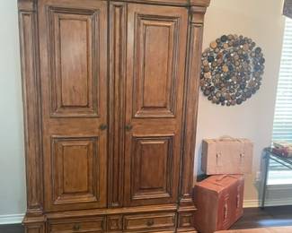 TV/Entertainment/Craft Armoire