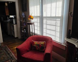 Club chair 