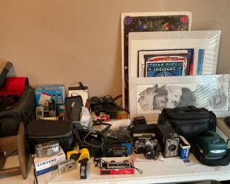 Electronics: Large collection of vintage cameras & camcorders