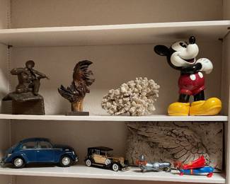Great variety of house decor