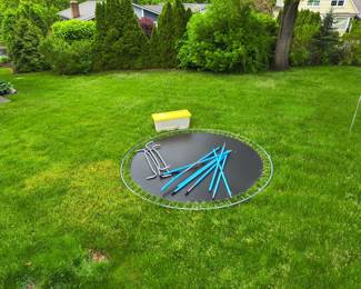 Trampoline 