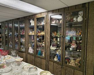 Treasure trove of old school knick-knacks