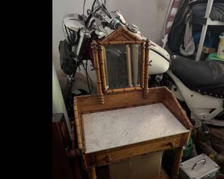 victorian salesman sample wah stand