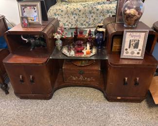 Art Deco vanity