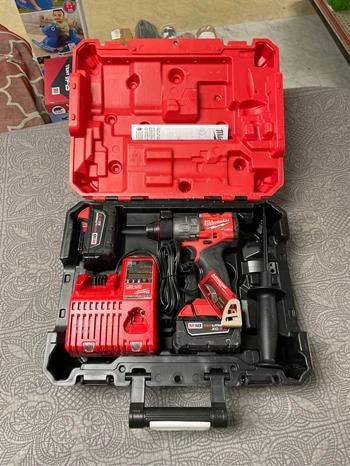 Milwaukee M18 FUEL 18V Lith-Ion Brushless Cordless 1/2 in. Hammer Drill/Driver 