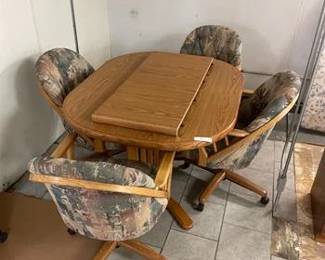 Dining Table w/ Extension and 4 Chairs