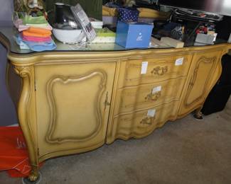 long dresser 78x23x34
