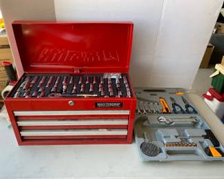 MasterGrip Toolbox With Tools