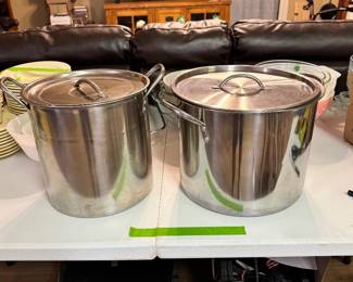 Large pots for serious Cooking