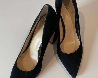 Women's Black Velvet Heels Sz 8