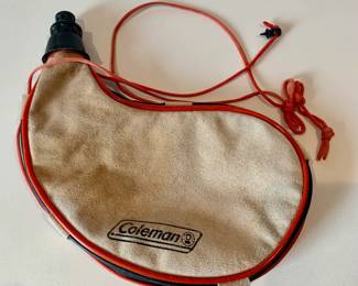 Coleman Bladder Canteen Suede With Black And Red