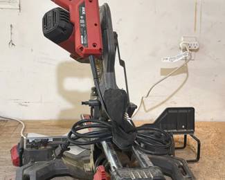 Skill 10 Miter Saw