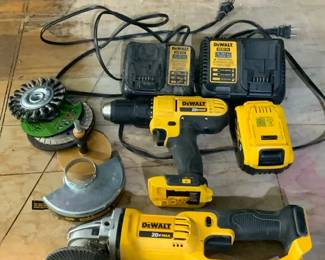 011 20v DeWalt Drill Grinder