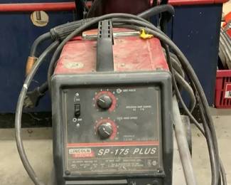 Lincoln Electric SP175 Plus Welder