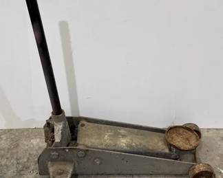 Hydraulic Floor Jack