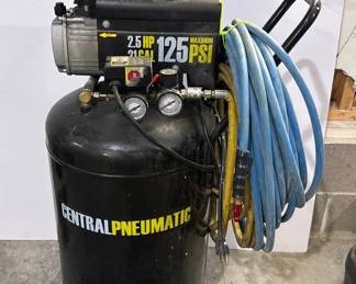Central Pneumatic 21 Gallon Air Compressor