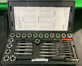 Performance Tool Tap Die Set