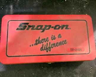 SnapOn Tap Die Set