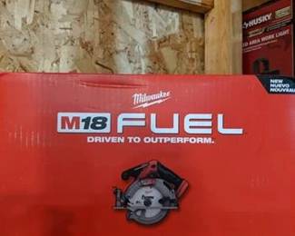M18 FUEL 18V Lithium-Ion Brushless Cordless 6-1/2 in. Circular Saw