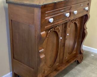 ANTIQUE BIRDS EYE MAPLE VENEER SIDEBOARD, MID 1800s, 2 SERPENTINE SHAPE DRAWER OVER 2 CUPBOARD DOORS WITH GLASS PIECE TOP. IN VERY GOOD CONDITION, WEAR CONSISTENT WITH AGE AND USE NO SHIPPING PICKUP ONLY