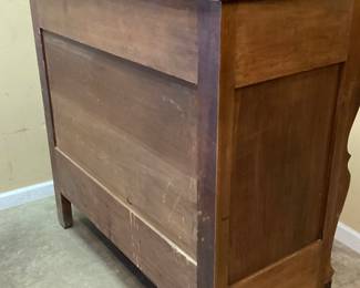 ANTIQUE BIRDS EYE MAPLE VENEER SIDEBOARD, MID 1800s, 2 SERPENTINE SHAPE DRAWER OVER 2 CUPBOARD DOORS WITH GLASS PIECE TOP. IN VERY GOOD CONDITION, WEAR CONSISTENT WITH AGE AND USE NO SHIPPING PICKUP ONLY