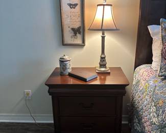 Nightstand 