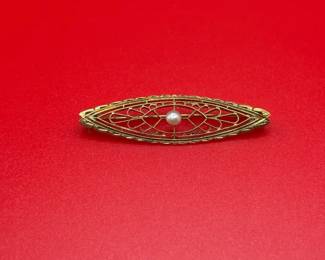 Art Deco 14K Yellow Gold Filigree Brooch