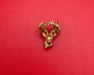 10K Yellow Gold Buck Pendant