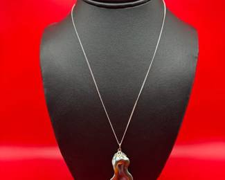 Sterling Silver 18 Necklace With Agate Pendant