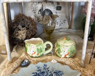 birds, fan shaped ceramic trinket holder, bunny sugar and creamer