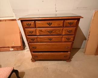 7 drawer chest 