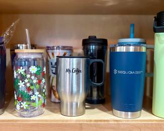 Water bottles / tumblers