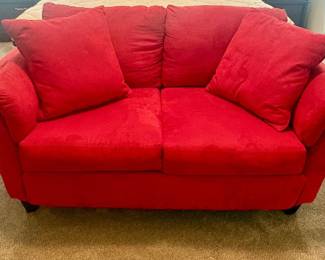 Microfiber loveseat 64"L / 36"D / 28"H