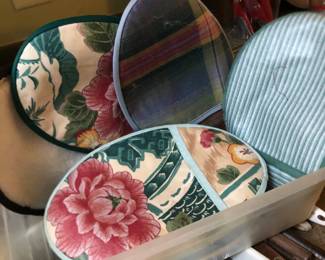 Hand made pot handle holders