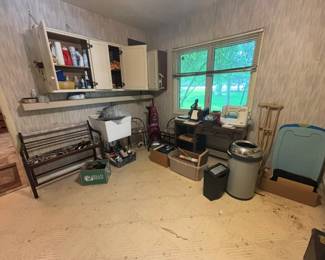 Bench, Vacuum, sewing table, Sewing machine 