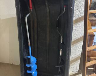 ICE FISHING SLED WITH AUGERS