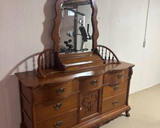 ANTIQUE STYLE DRESSER