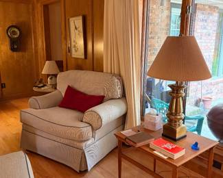 Oversized chair, table lamp, side table