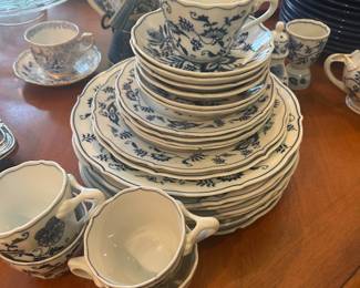 Blue Danube Dishes