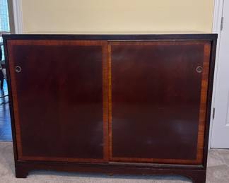 MCM Dresser